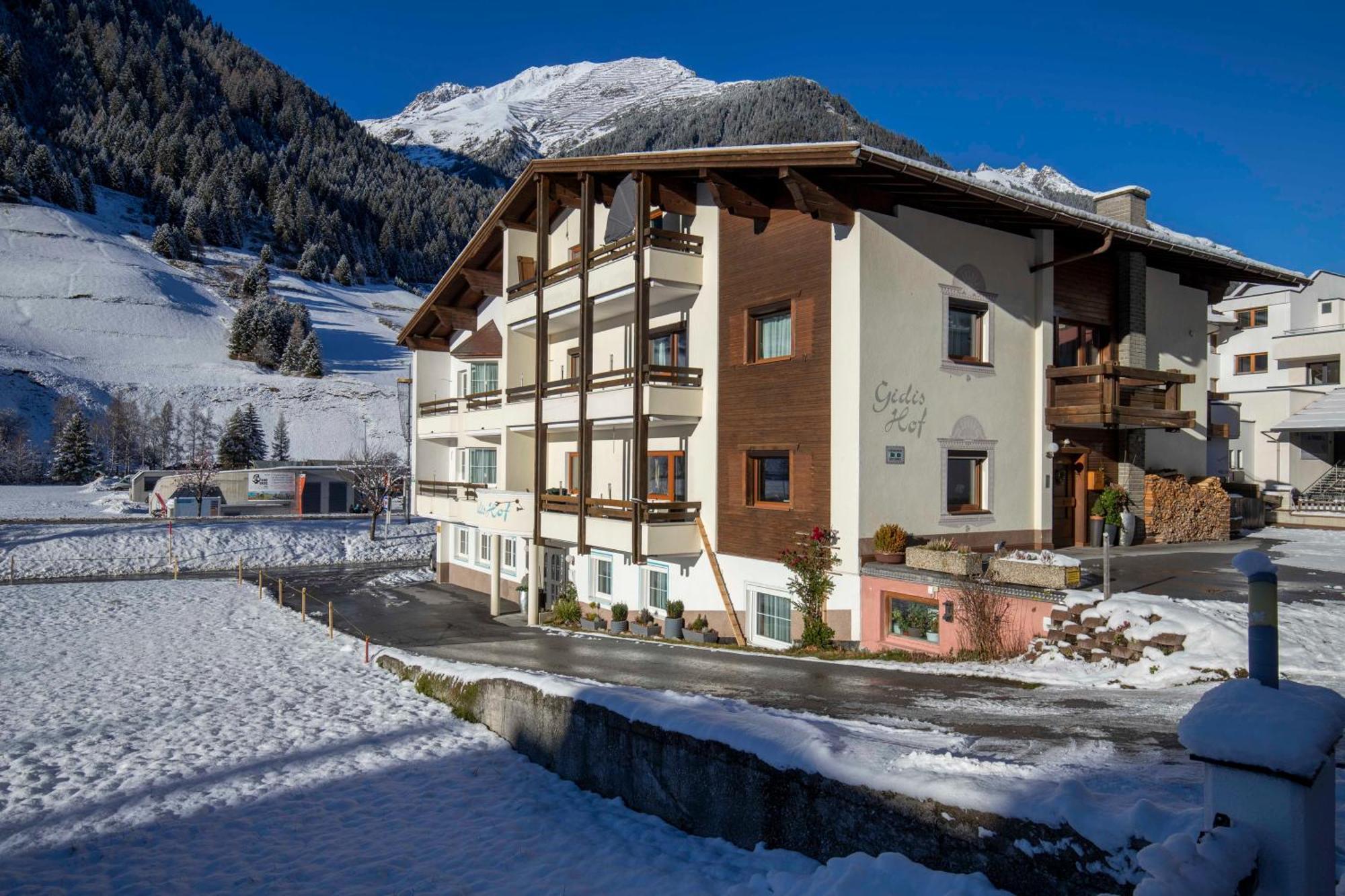 Hotel Gidis Hof Ischgl Exterior foto
